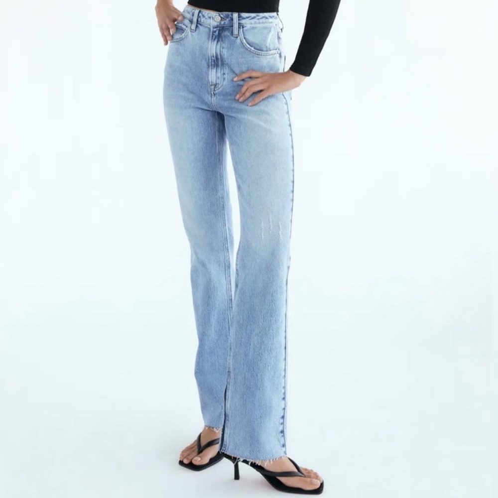 Zara slim flared slitted high rise jeans